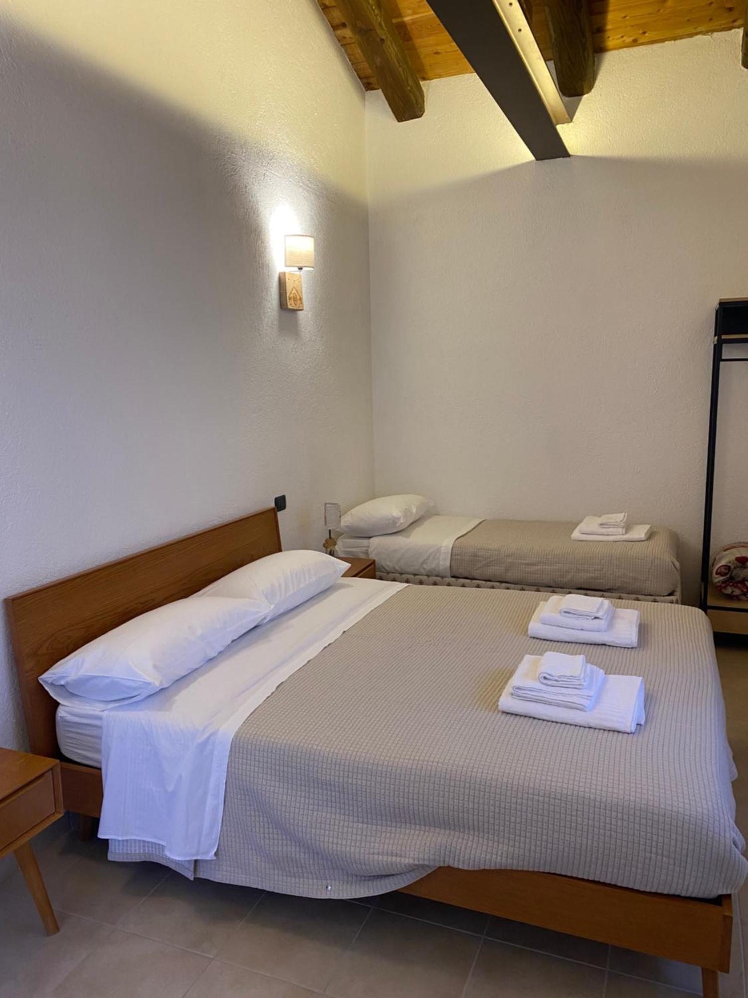 Green Mountain Lodge Oulx 外观 照片